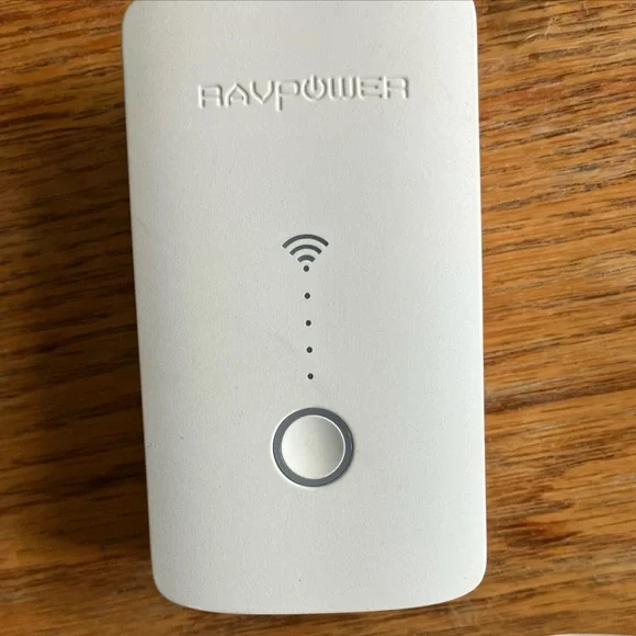 RAVPower FileHub, Travel Router AC750, Wireless SD Card
Reader - Picture 11 of 11